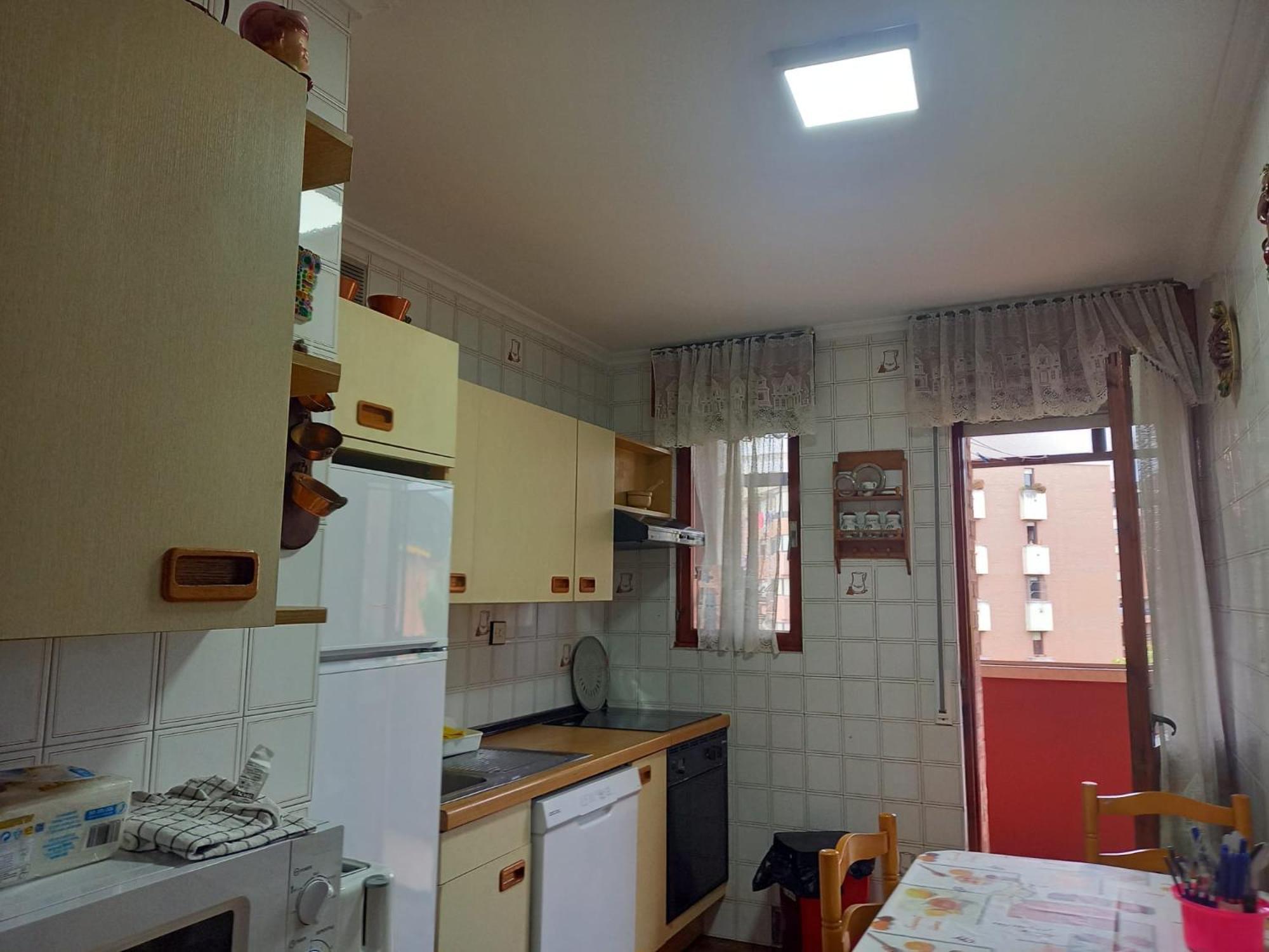 La Terraza Del Naranco - Piso En Urbanizacion Privada - 3 Habitaciones , Parking Y Wifi オビエド エクステリア 写真